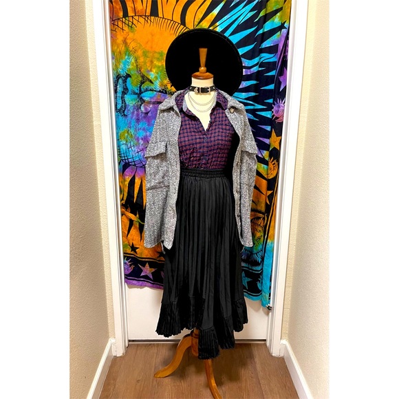 🌈 Lovely plaid button detail top - Picture 9 of 11